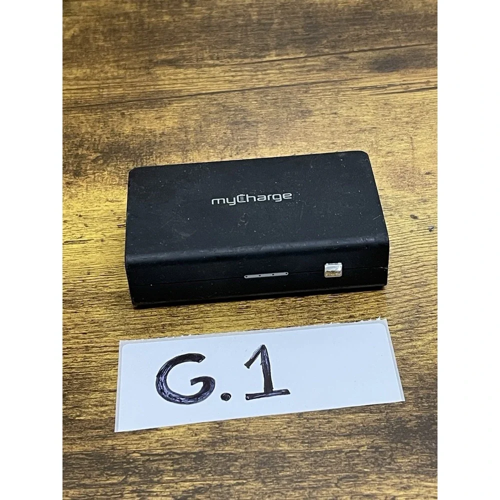 Portable Charger myCharge AMP60K-A 22.2 Watts in: 5v